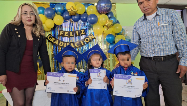 GRADUACIÓN DE LOS CENTROS DE DESARROLLO INFANTIL